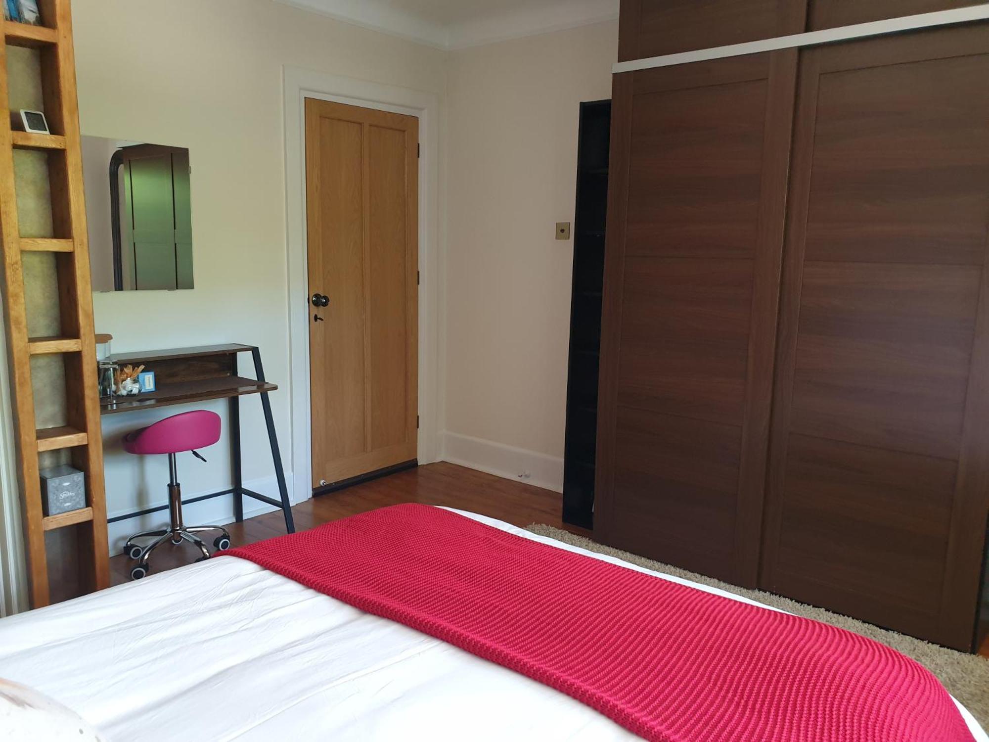 Little Robin Gate - Free Parking - Central - 10 Min Walk To Train Station Bournemouth Exteriör bild